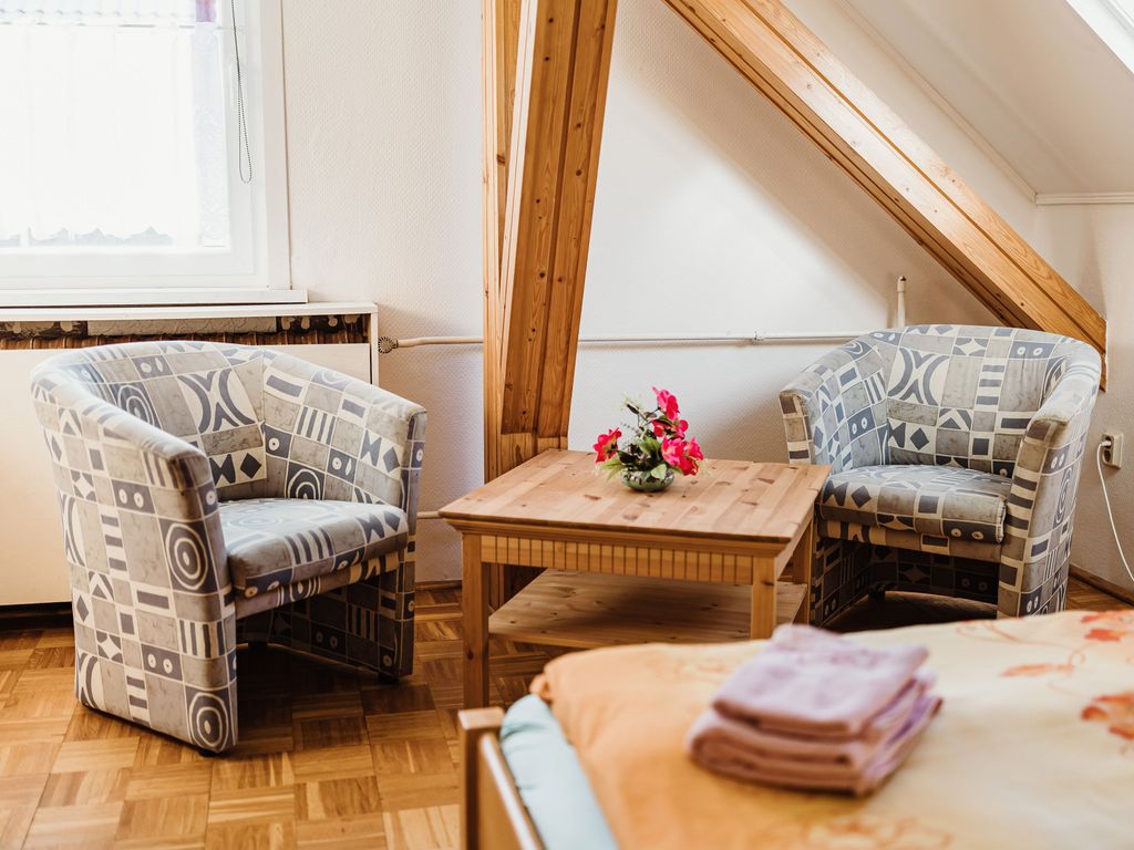Zimmerbeispiel REBENTISCH - Hotel * Ferienwohnung * Restaurant