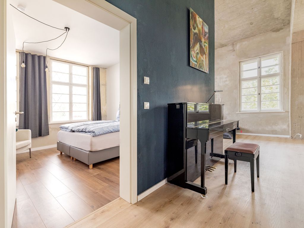 Innenansicht mit Schlafzimmer 1