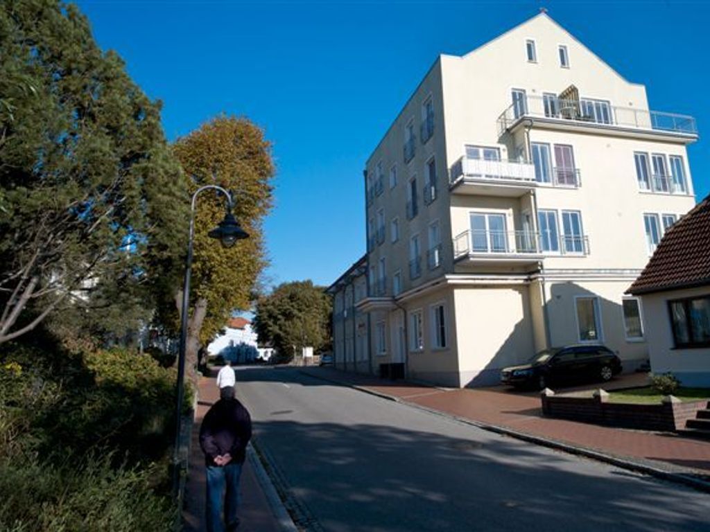 Kurhaus - Dünenstr. 7