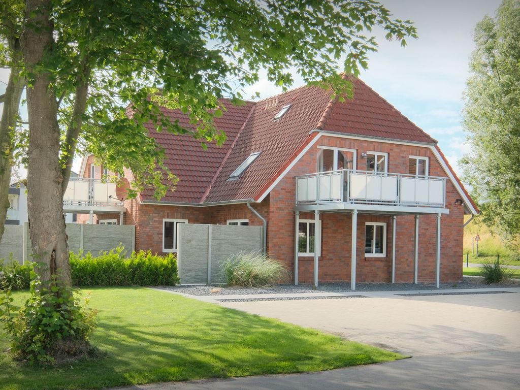 Haus 'FriesenhuusCarolinensiel' mit eigenen Parkplätzen