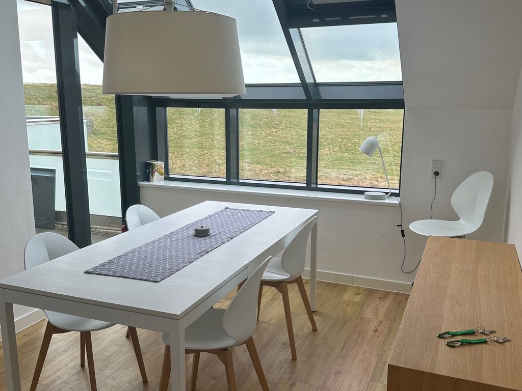 Essplatz mit Meerblick