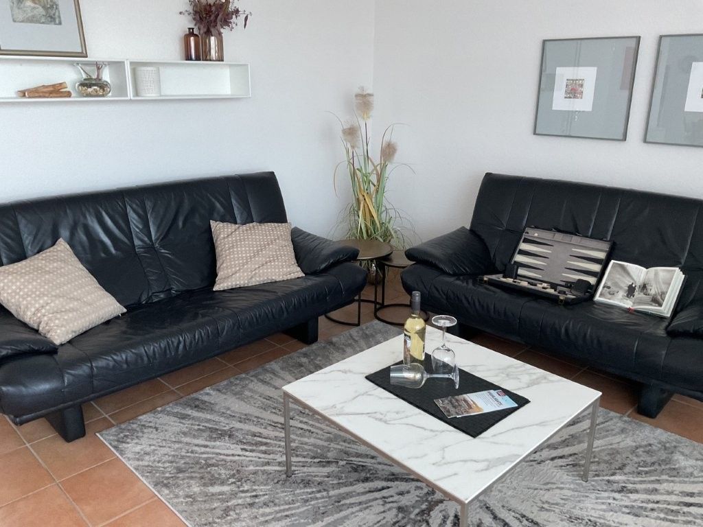 Teilansicht Wohnzimmer