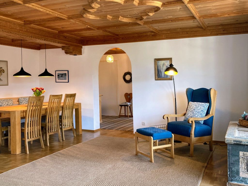 Ferienwohnung Hornsteiner, Wohnzimmer Essecke