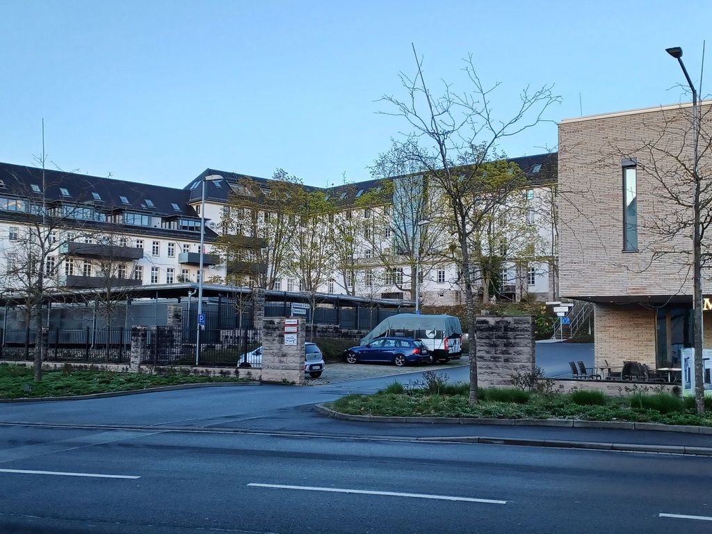 DND Design Loft I 170qm I Parken I Balkon I Workstation I Ne