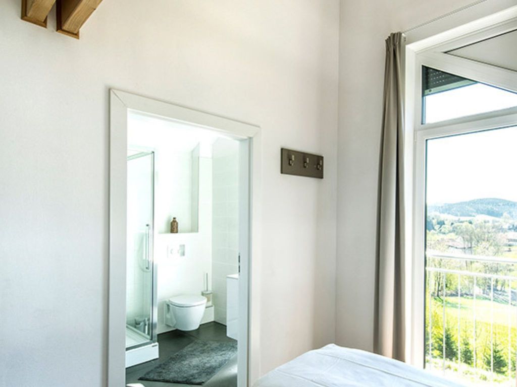 Schlafzimmer (1)