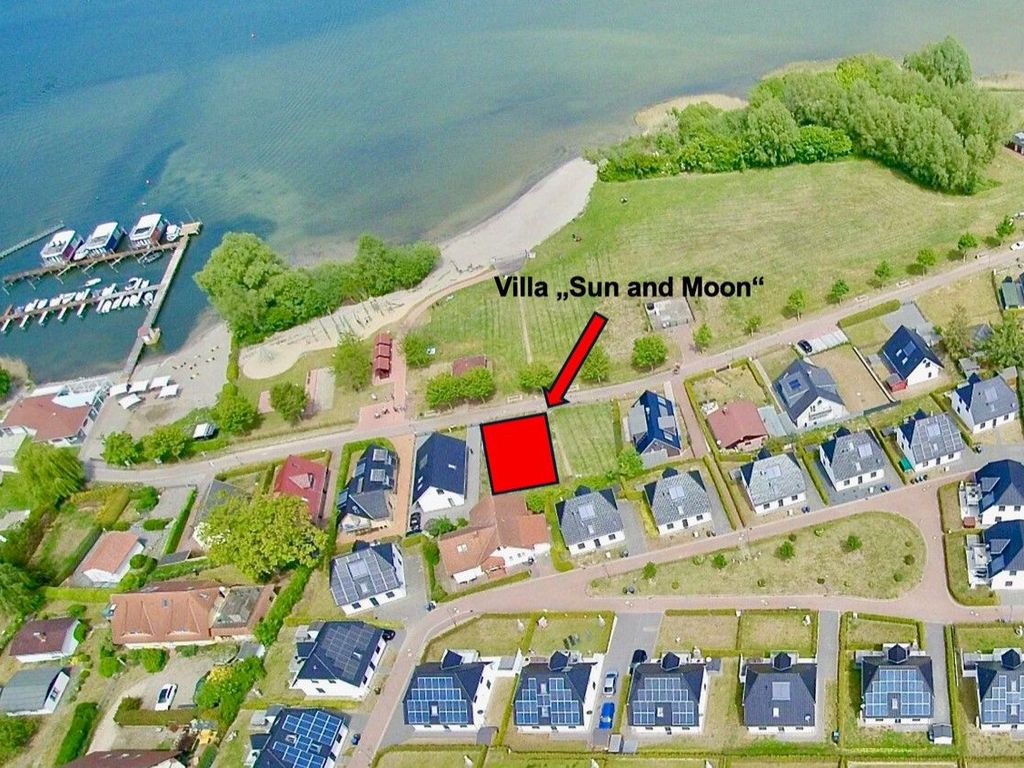 Die Lage von der Villa Sun & Moon direkt am Wasser