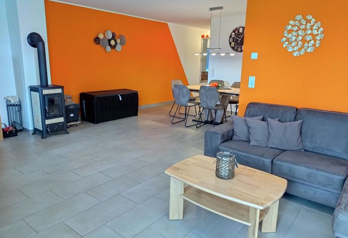 Ferienhaus Ebsen HH links