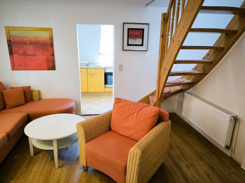 04 schöne 2-Raum-Ferienwohnung m. verglaster Veranda