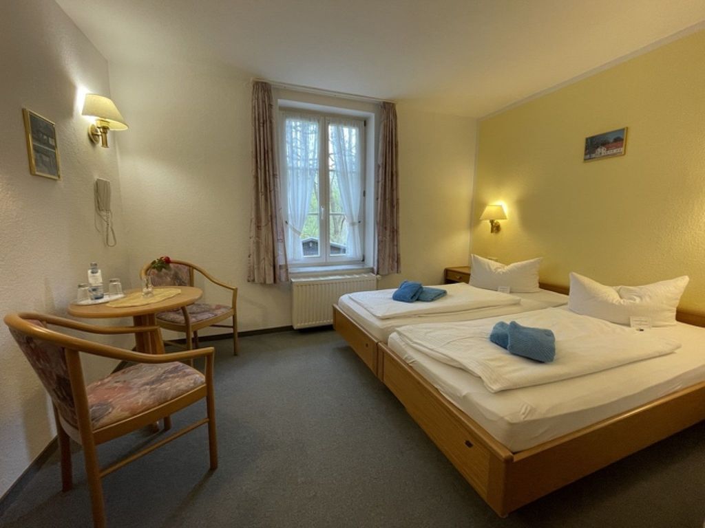 Doppelzimmer Plus - Beispieleinrichtung