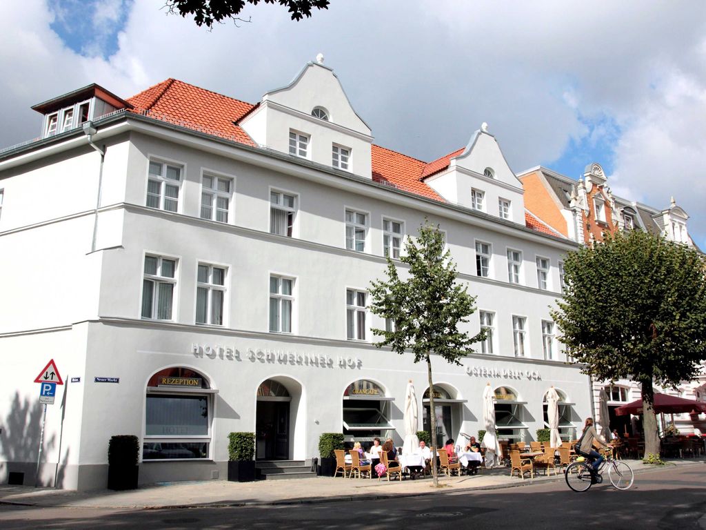 Außenansicht Schweriner Hof