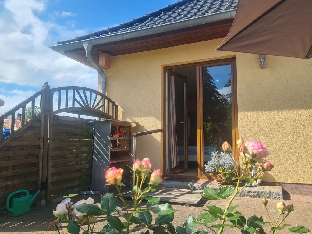 1-Raum-Ferienwohnung (max 2 Pers, 45m²) mit Gartenterrasse