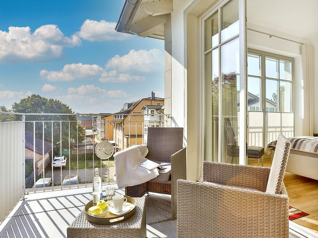 Kleiner Balkon Ost/Süd am Schlafzimmer 2