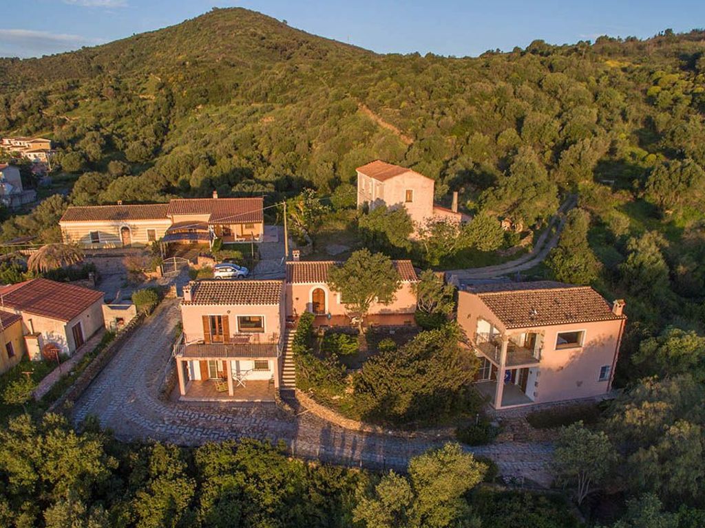 Ferienhaus mit Pool und Meerblick - Nr. 115/1