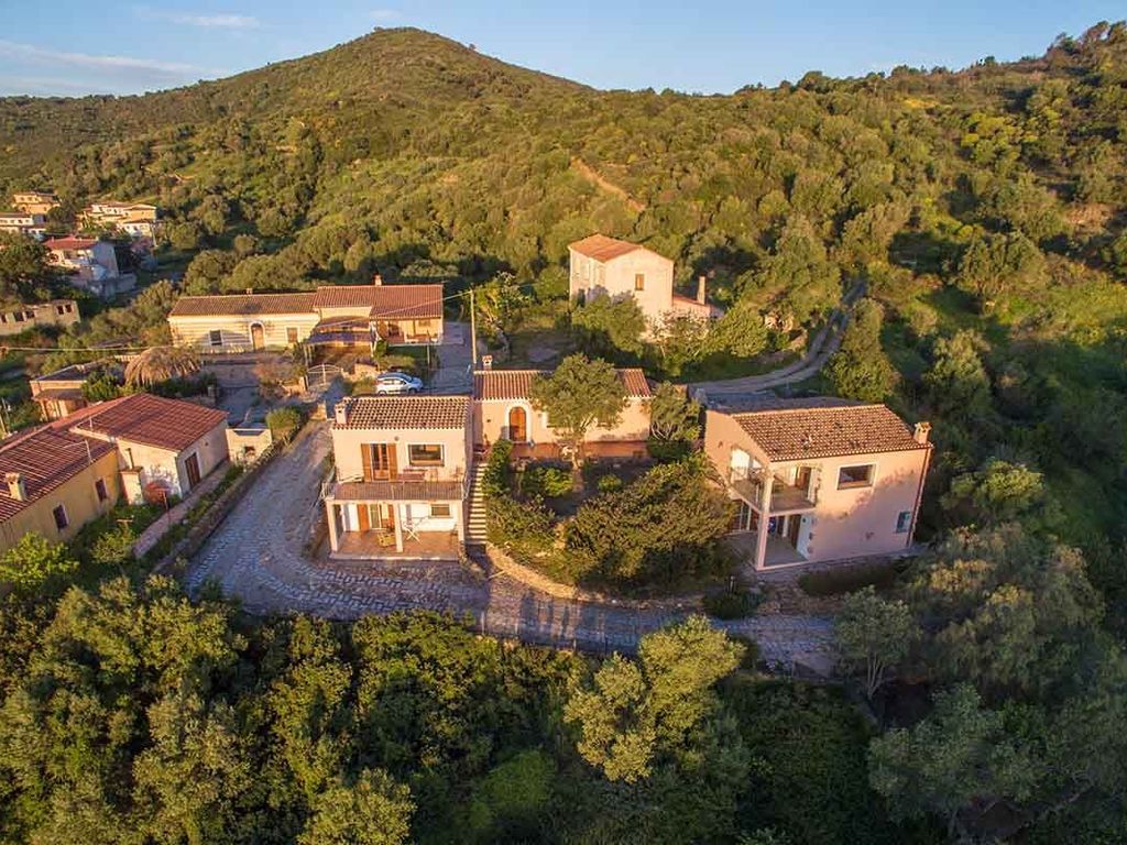 Komfortable Villa mit Pool und Meerblick - Nr. 115/2