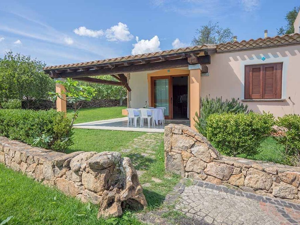 Smeralda-Villa mit Pool und Meerblick - Nr. 119/1