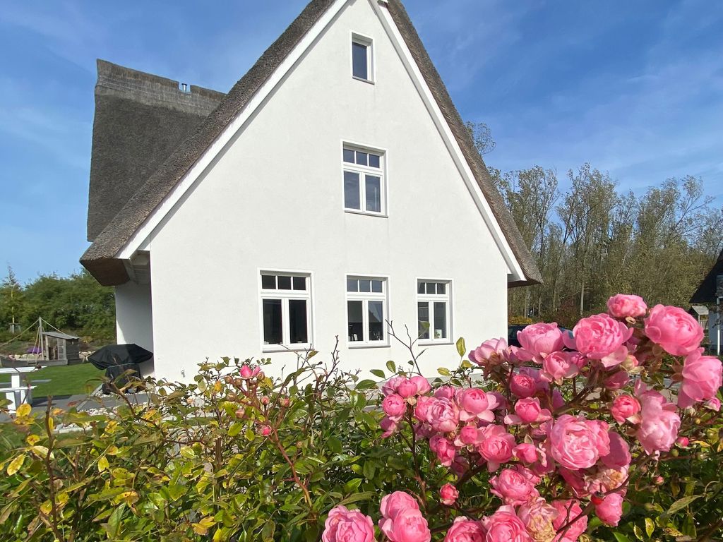 Hausansicht Kleiner Findling
