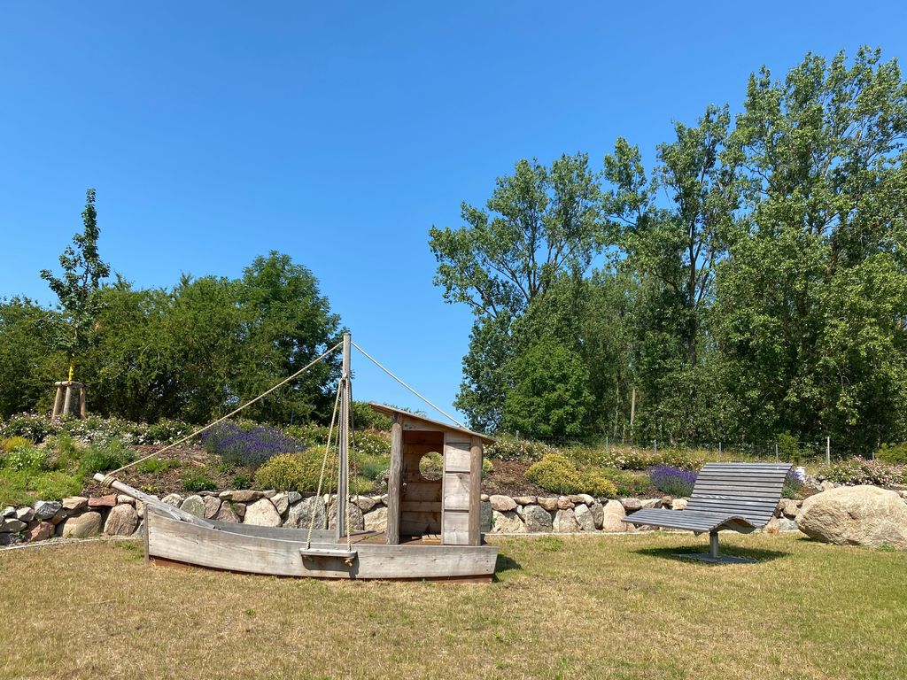 Spielschiff Garten