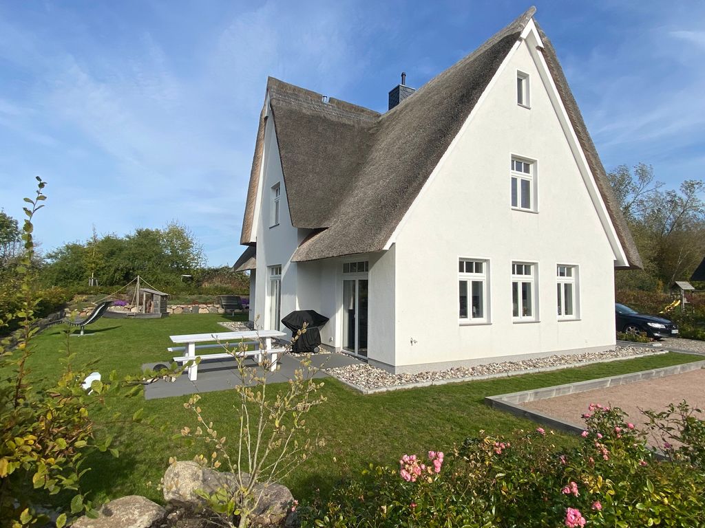 Hausansicht Kleiner Findling