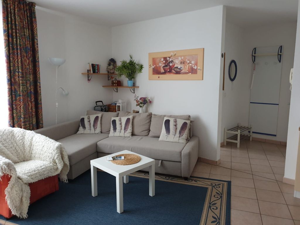 Wohnzimmer mit Schlafcouch