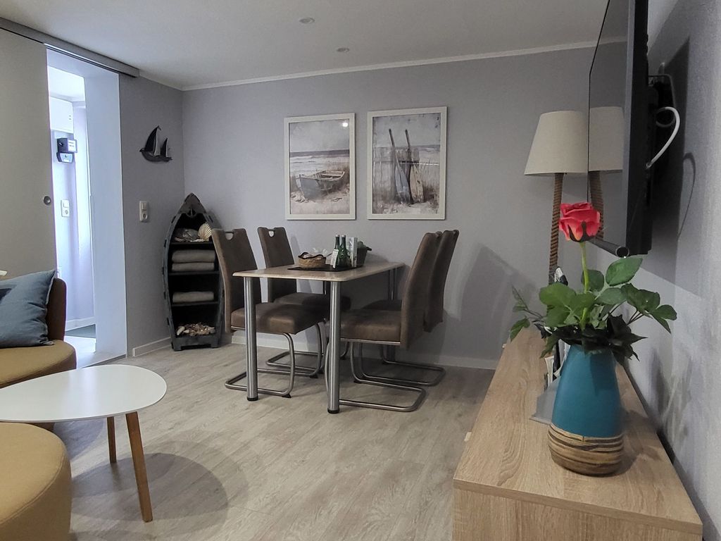 Wohnzimmer (2)
