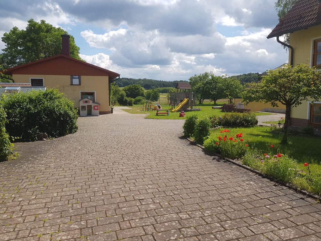 Hofeinfahrt
