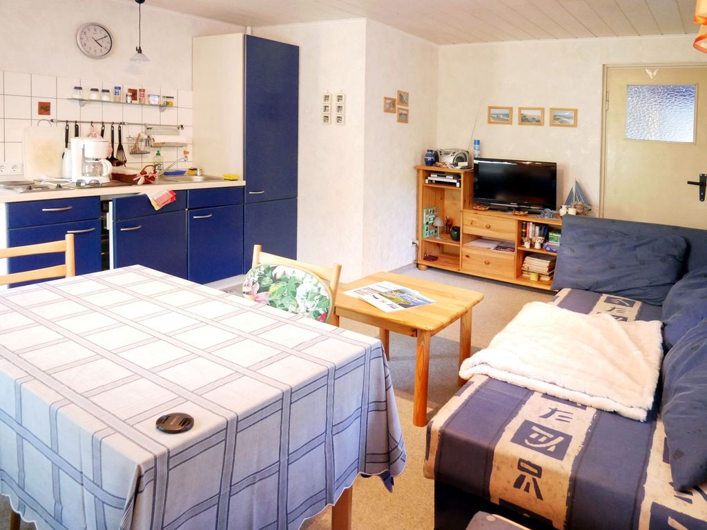 Küche und Wohnzimmer
