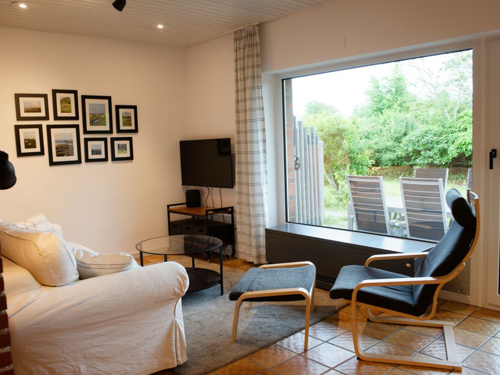 Wohnzimmer mit Blick nach draußen