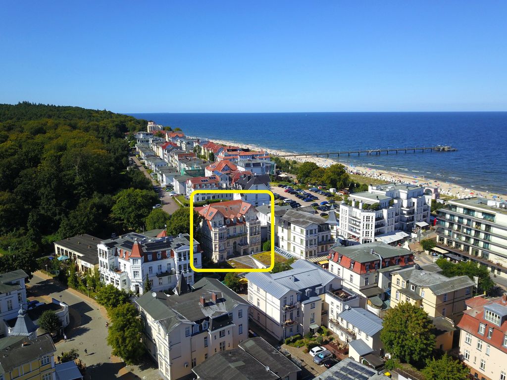 Villa Frisia in Bansin, nur wenige Schritte vom feinsandigen Ostseestrand entfernt