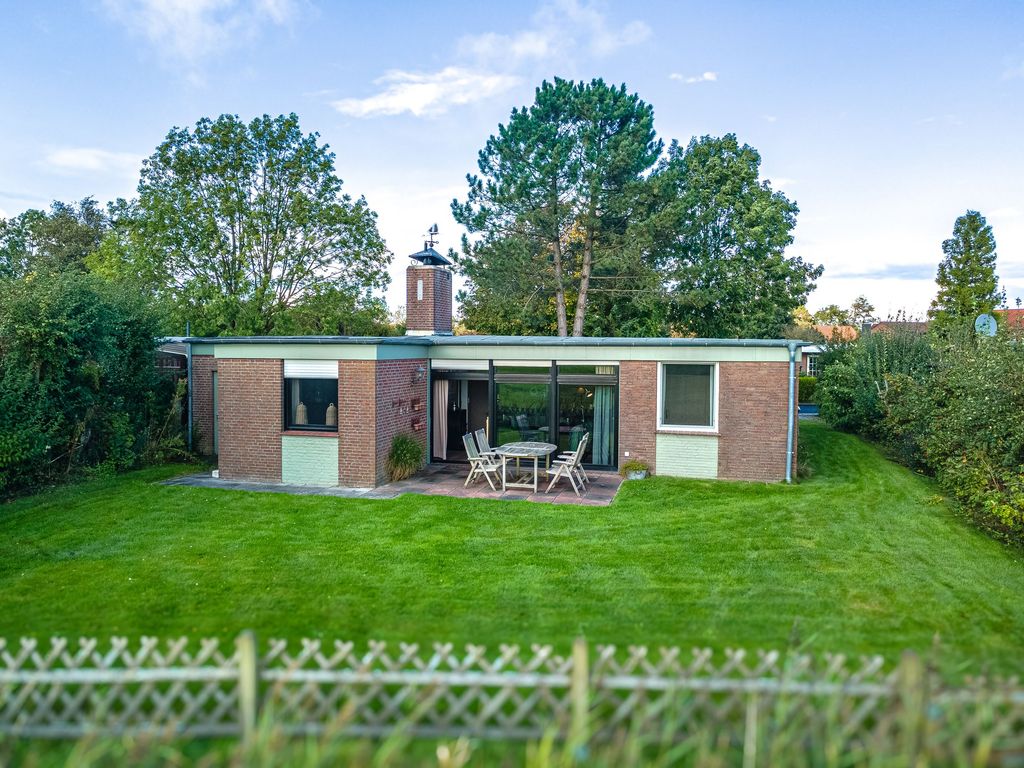 Wunderschönes Ferienhaus Escher im englisch-maritimen Stil und unmittelbarer Strandnähe