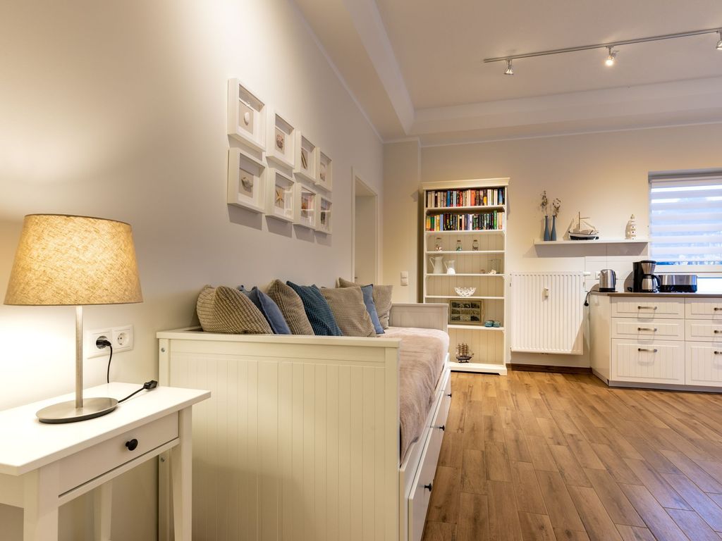 Wohnzimmer mit Schlafcouch