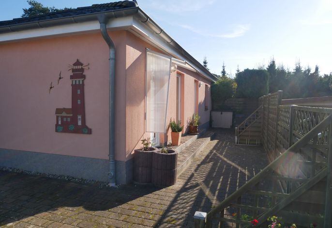 Ferienwohnung Leuchtturm mit Terrasse und Grill