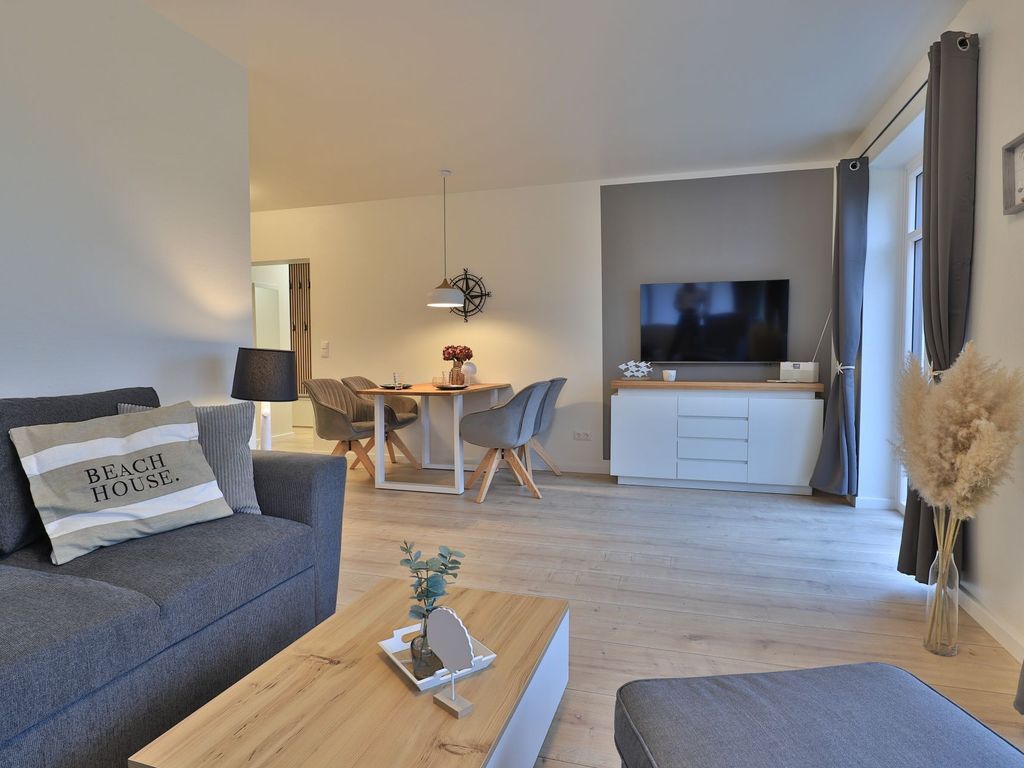 Haffblick Whg. Ha38 - Blick auf den TV vom Sessel