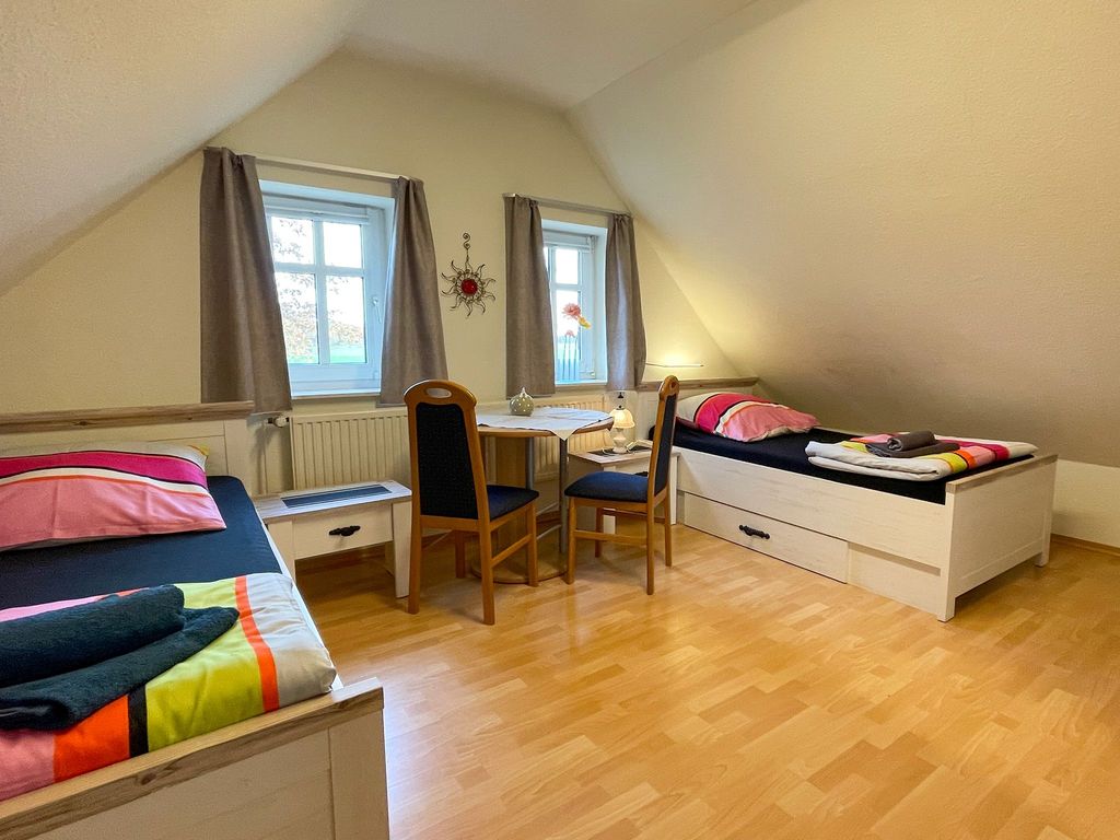 Schlafzimmer 2 Betten