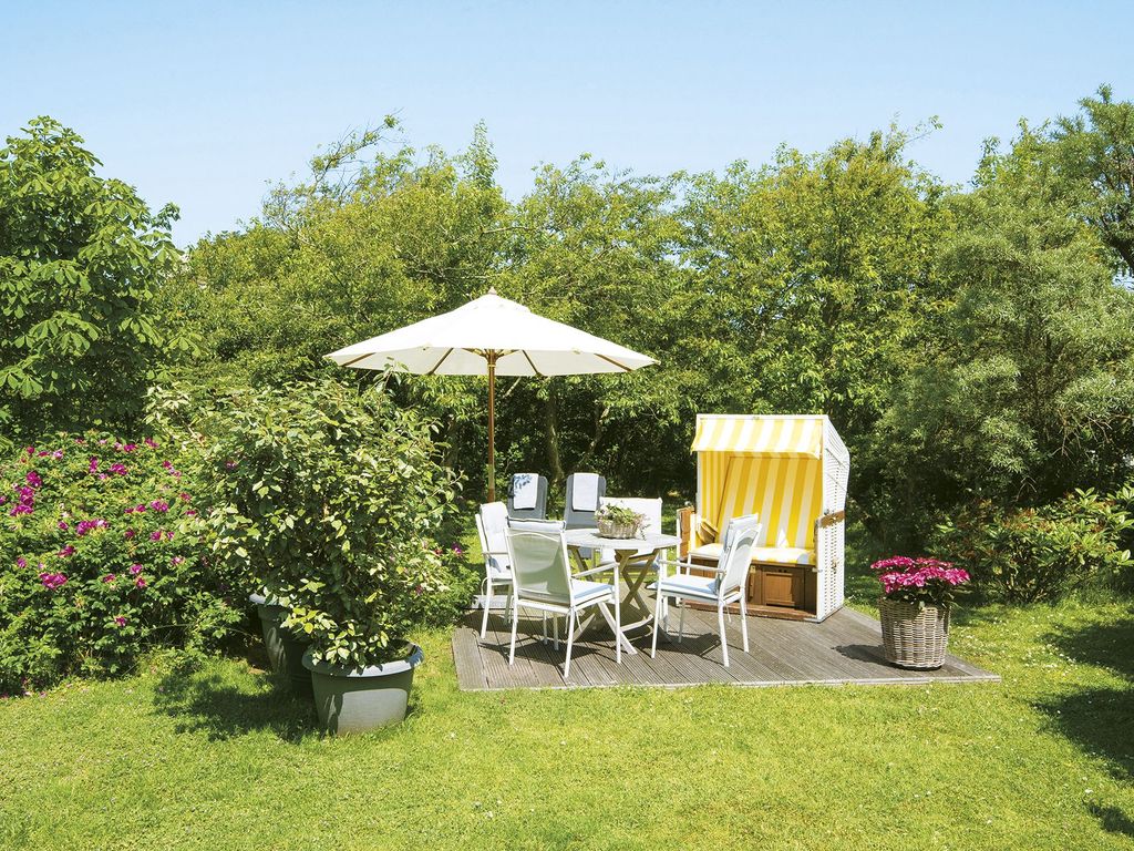 Schroeders Haus in Kampen auf Sylt – Wohnbereich mit Ecksofa