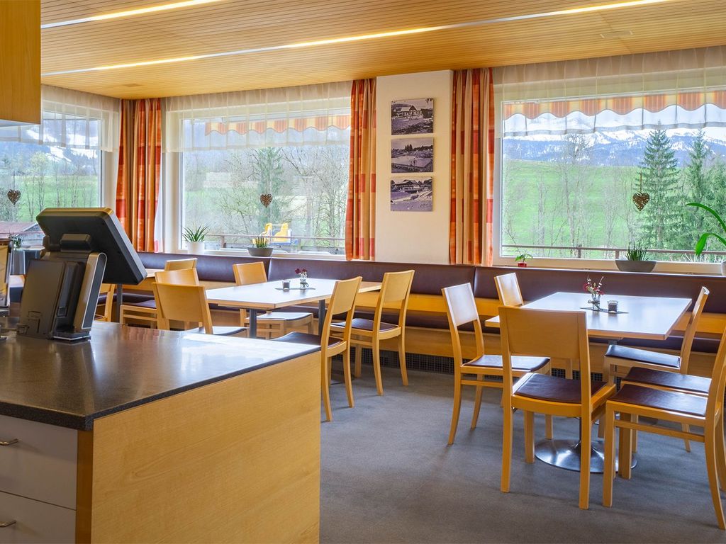 Cafe