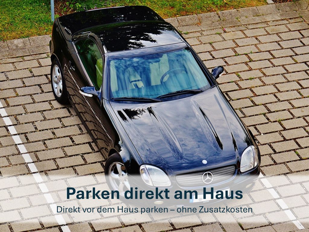 Ein kostenfreier Parkplatz befindet sich direkt an der Unterkunft!