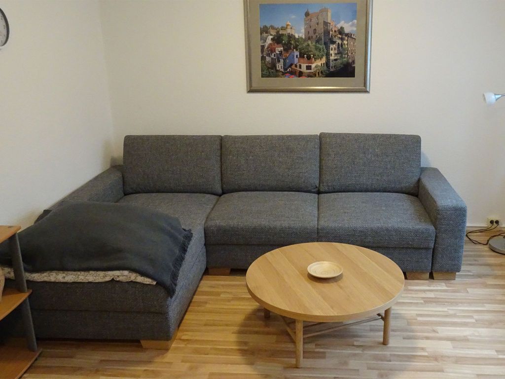 Wohnzimmer mit Schlafcouch