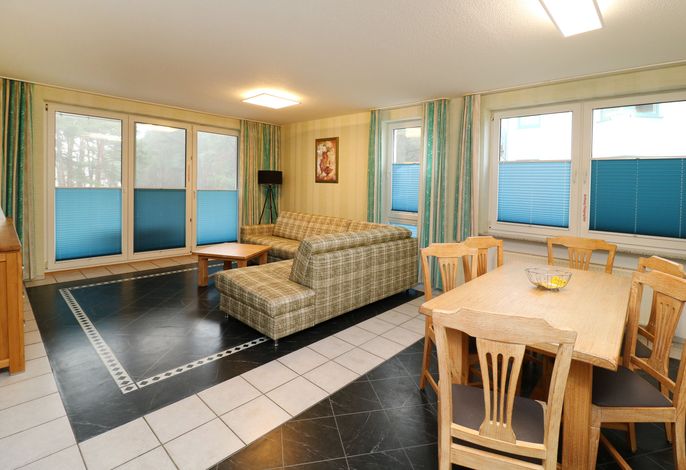Photo Q01  Komfort-Ferienwohnung Karlshagen mit großem Balkon 10