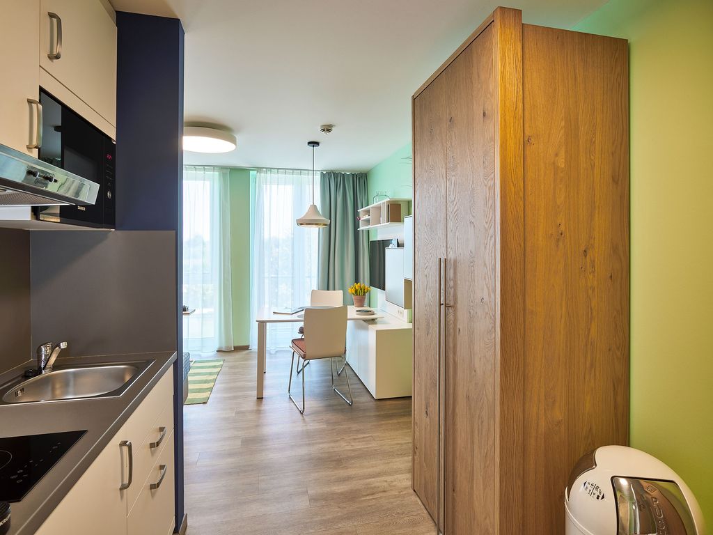 Kleiderschrank