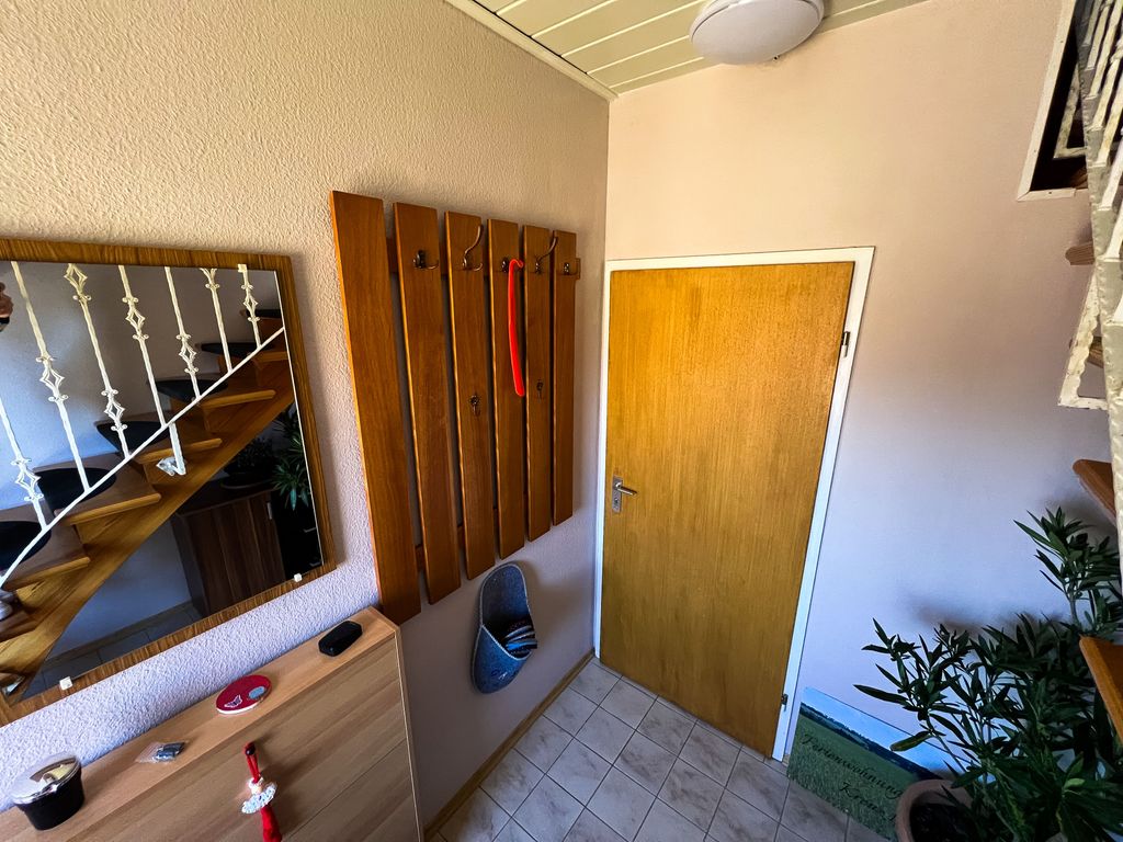 Flur mit Garderobe