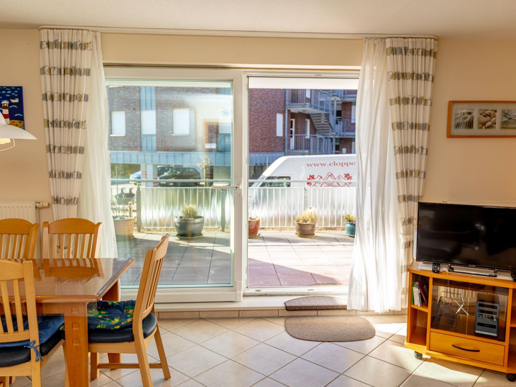 Wohnzimmer / Balkon