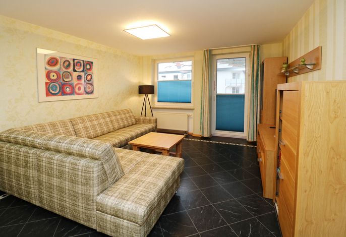 Photo Q03  Ruhige Ferienwohnung Karlshagen mit Hofbalkon 6