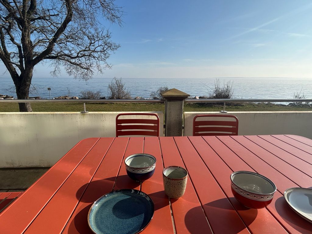 Ostseeresidenz Sassnitz – Terrasse mit Blick auf die offene Ostsee