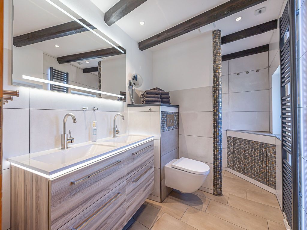 Duschbad mit Walk In Dusche
