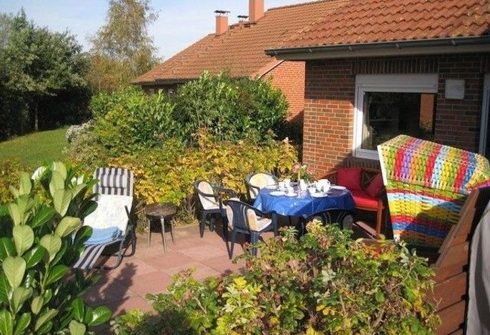 UBD-38d - Gemütliches Ferienhaus mit Terrasse & Strandkorb