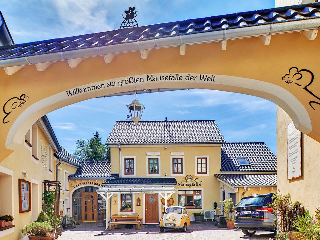 Rezeption und Restaurant
