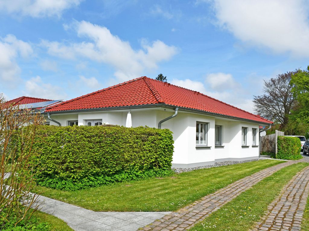 schöne Ferienwohnungen mit Terrasse im Zentrum von Rügen