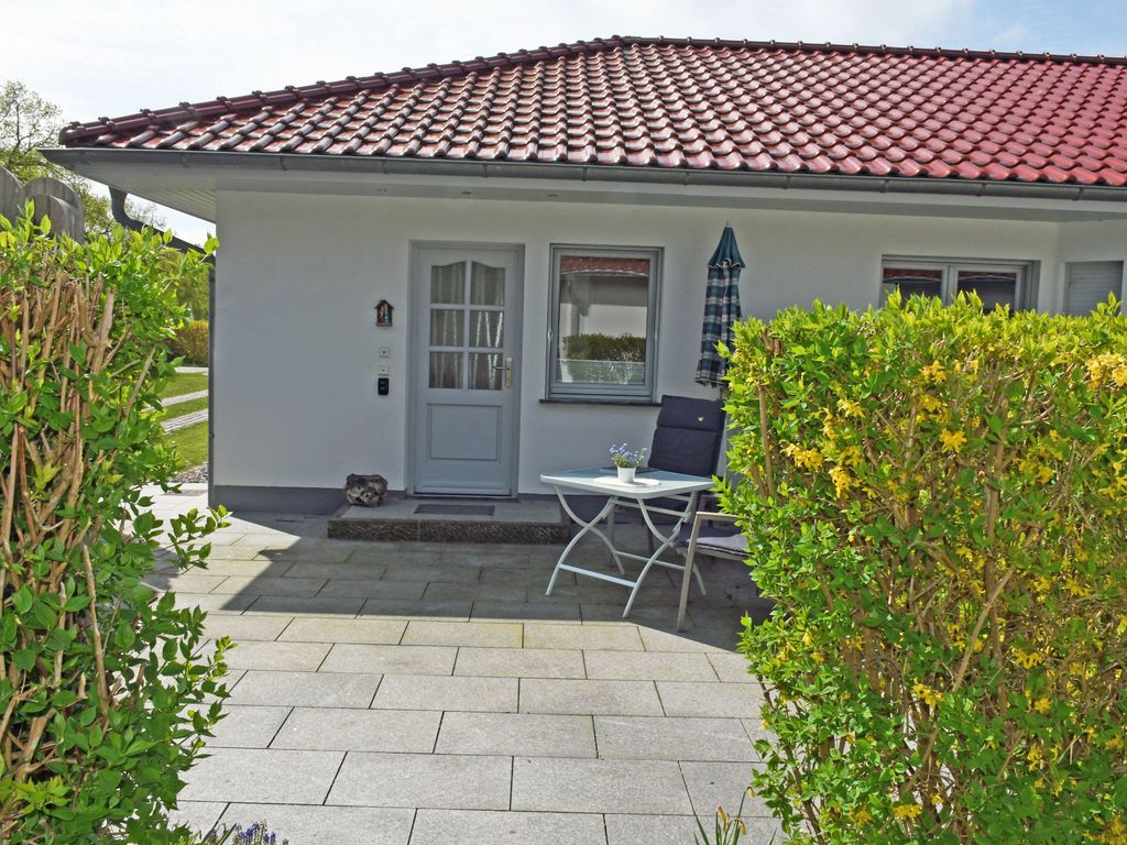 schöne Ferienwohnungen mit Terrasse im Zentrum von Rügen