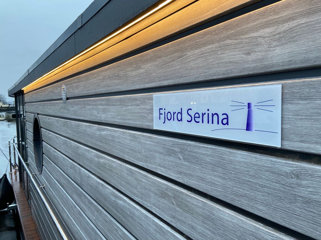 Fjord Serina