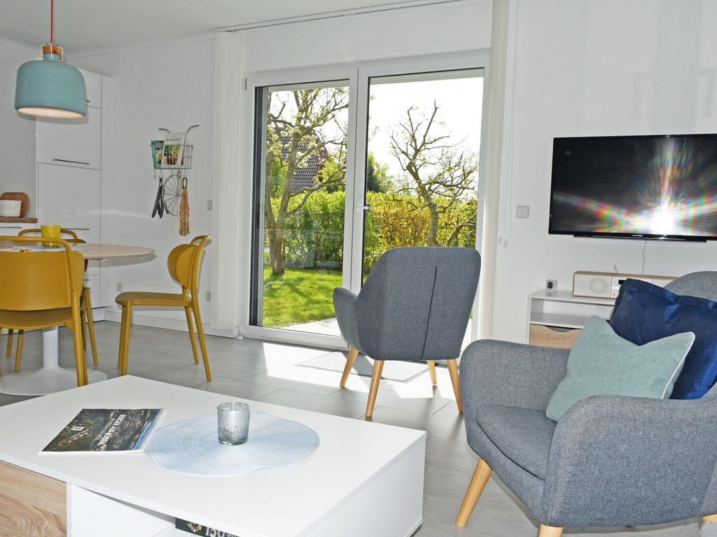 Ferienhaus mit Sauna u. Terrasse im Zentrum von Rügen